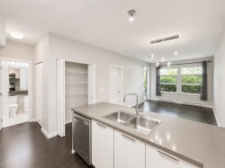 108-607 Cottonwood Avenue  Coquitlam, BC V3J 0H1