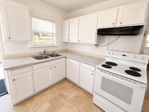 1257 Broadway E, Vancouver, BC 