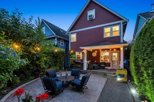 4827 47A Avenue, Delta, BC - Outdoor With Deck Patio Veranda With Exterior