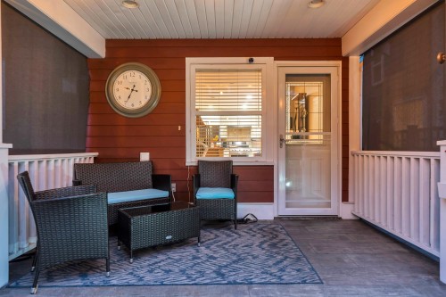 4827 47A Avenue, Delta, BC - Outdoor With Deck Patio Veranda With Exterior