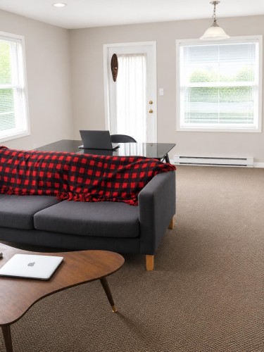 4827 47A Avenue, Delta, BC - Indoor Photo Showing Bedroom
