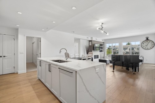 209-12088 3Rd Avenue, Richmond, BC 