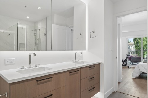 209-12088 3Rd Avenue, Richmond, BC 