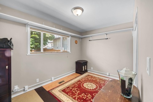2119 Monterey Avenue, Coquitlam, BC - Indoor Photo Showing Other Room