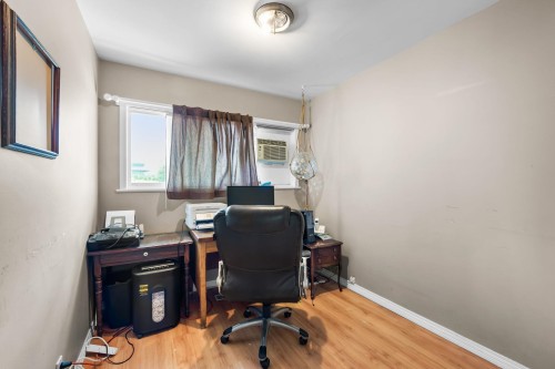 2119 Monterey Avenue, Coquitlam, BC - Indoor Photo Showing Office