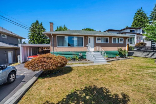 2119 Monterey Avenue, Coquitlam, BC - Outdoor