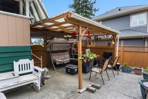2119 Monterey Avenue, Coquitlam, BC - Outdoor With Deck Patio Veranda