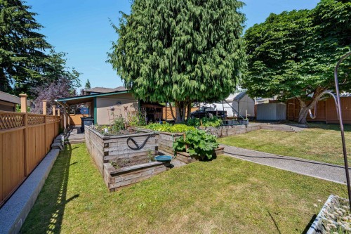 2119 Monterey Avenue, Coquitlam, BC - Outdoor