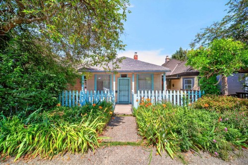 777 Pender Street E, Vancouver, BC - Outdoor