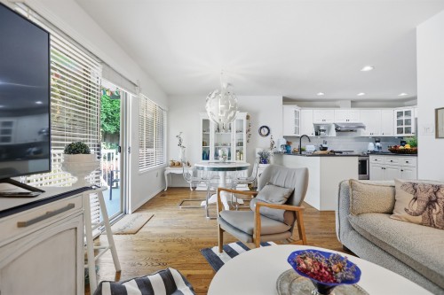 23711 106 Avenue, Maple Ridge, BC - Indoor