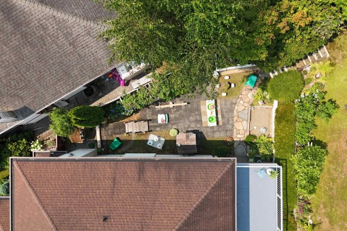 23711 106 Avenue, Maple Ridge, BC - Outdoor
