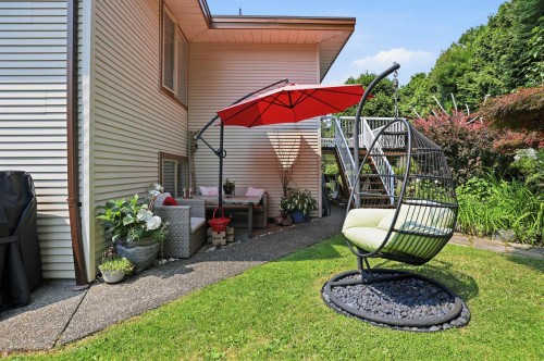 23711 106 Avenue, Maple Ridge, BC - Outdoor With Exterior