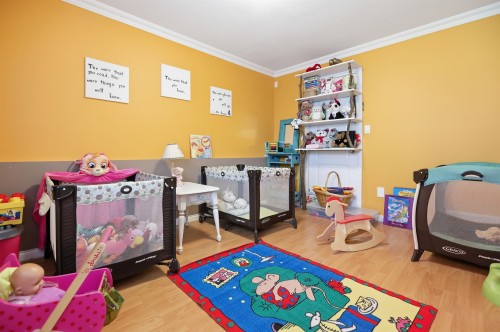 23711 106 Avenue, Maple Ridge, BC - Indoor