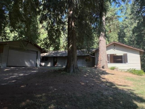 14202 Marc Road, Maple Ridge, BC - Outdoor
