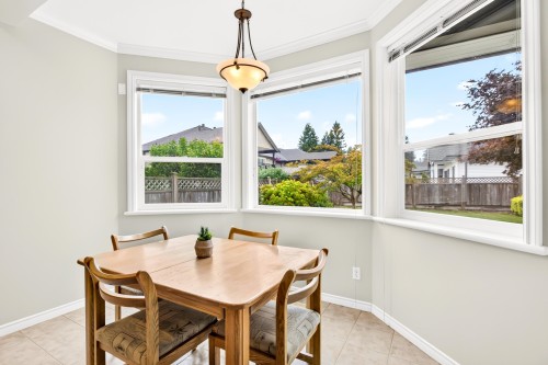 22861 127 Avenue, Maple Ridge, BC - Indoor Photo Showing Dining Room