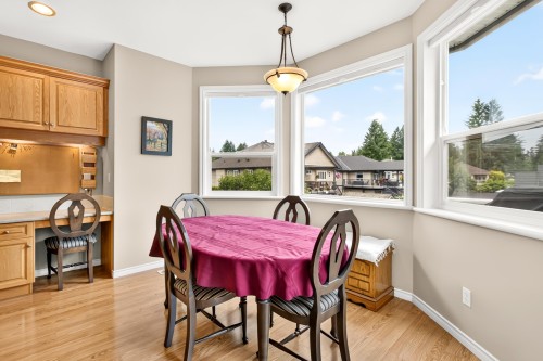 22861 127 Avenue, Maple Ridge, BC - Indoor Photo Showing Dining Room