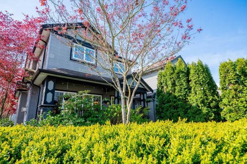 24330 102 Avenue, Maple Ridge, BC - Outdoor