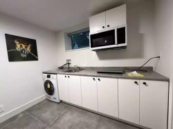68xx Laurel St Vancouver Vancouver, BC V6P 3T7