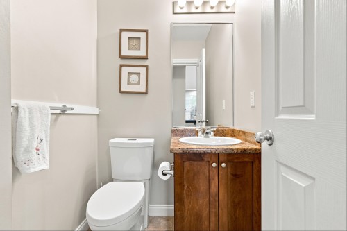121-21868 Lougheed Highway, Maple Ridge, BC 