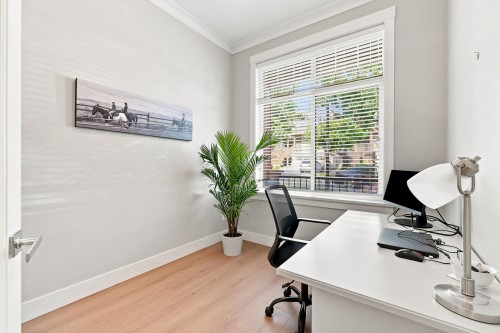 11053 Buckerfield Drive, Maple Ridge, BC - Indoor Photo Showing Office