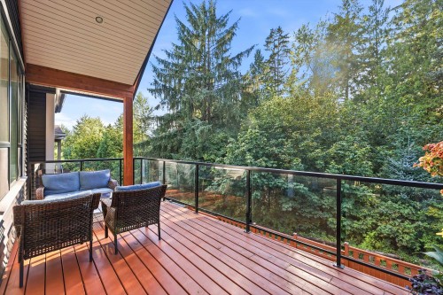 11053 Buckerfield Drive, Maple Ridge, BC - Outdoor With Exterior