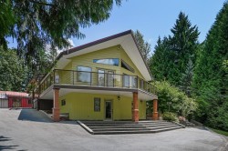 24089 Lougheed Highway Maple Ridge, BC V2W 1G2