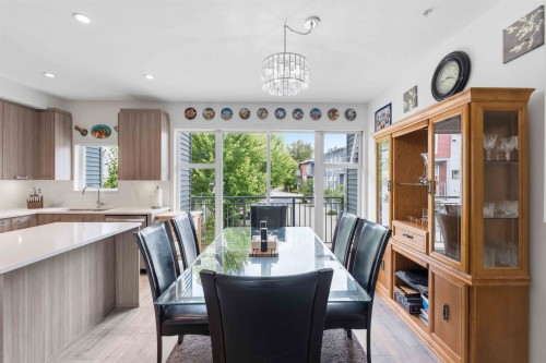 21-24076 112 Avenue, Maple Ridge, BC - Indoor Photo Showing Dining Room