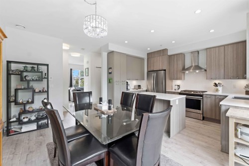 21-24076 112 Avenue, Maple Ridge, BC - Indoor