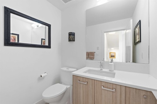 21-24076 112 Avenue, Maple Ridge, BC - Indoor Photo Showing Bathroom