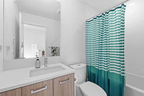 21-24076 112 Avenue, Maple Ridge, BC - Indoor Photo Showing Bathroom