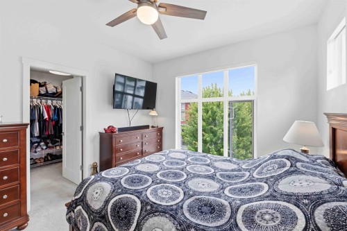 21-24076 112 Avenue, Maple Ridge, BC - Indoor Photo Showing Bedroom