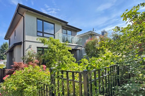3191 21St Avenue E, Vancouver, BC 