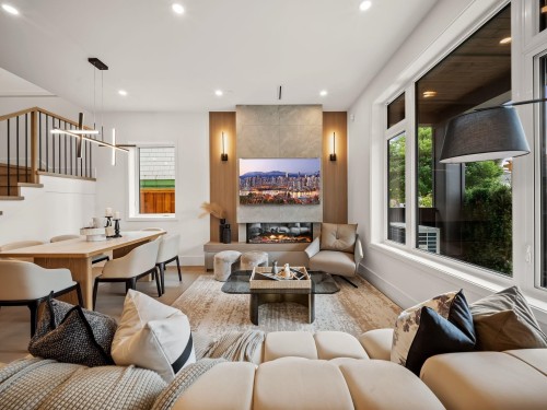 1--2547 2Nd Avenue E, Vancouver, BC 