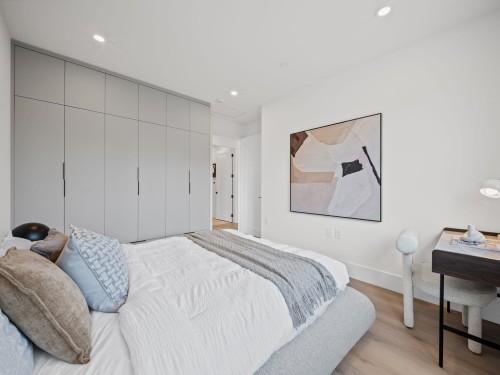 2545 2Nd Avenue E, Vancouver, BC 