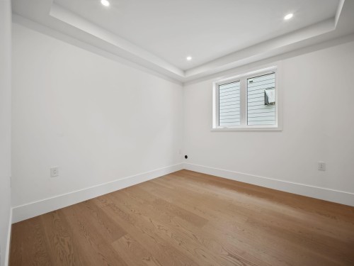 2--2547 2Nd Avenue E, Vancouver, BC 