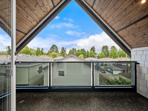 2--2547 2Nd Avenue E, Vancouver, BC 