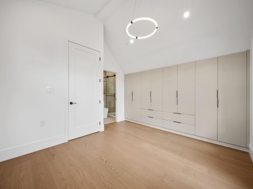 2--2547 2Nd Avenue E, Vancouver, BC 