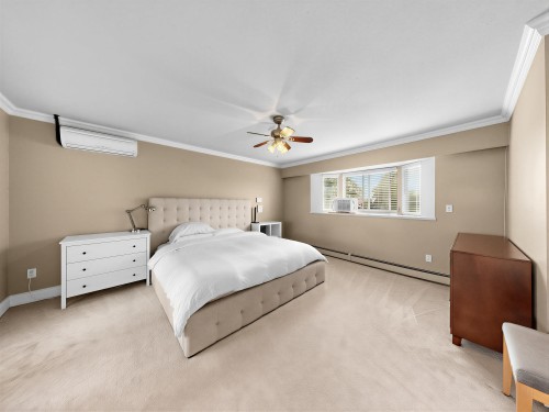 6332 Brooks Street, Vancouver, BC - Indoor Photo Showing Bedroom
