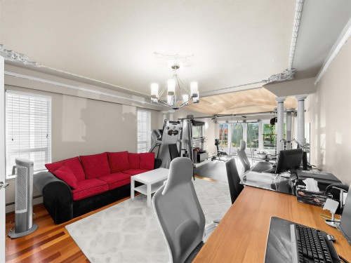 6332 Brooks Street, Vancouver, BC - Indoor