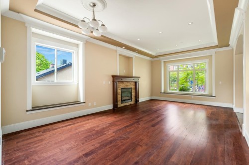 2088 42Nd Avenue W, Vancouver, BC 