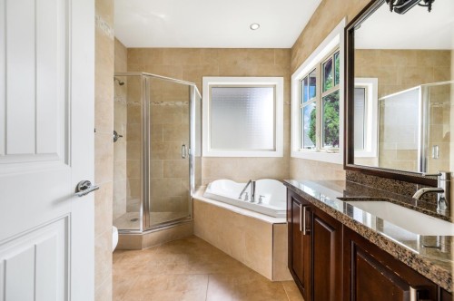 2088 42Nd Avenue W, Vancouver, BC 