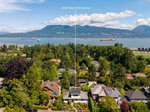4355 3Rd Avenue W, Vancouver, BC 