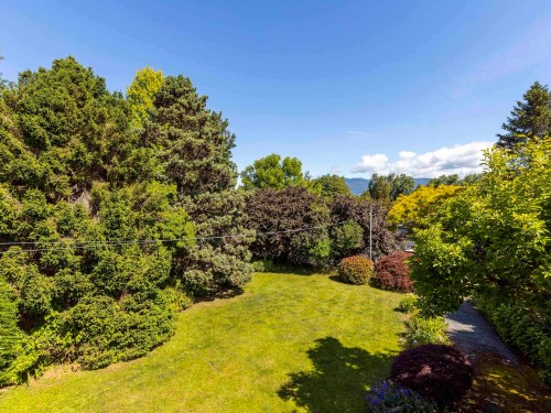 4355 3Rd Avenue W, Vancouver, BC 