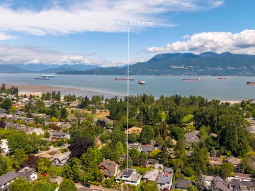 4355 3Rd Avenue W, Vancouver, BC 