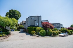 1416 Mahon Avenue  North Vancouver, BC V7M 2S4