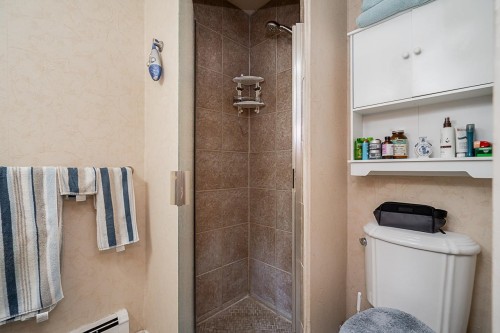 1416 Mahon Avenue, North Vancouver, BC 