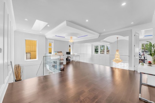 6428 Swift Avenue, Richmond, BC - Indoor