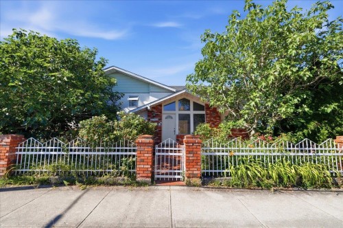 2095 31St Avenue E, Vancouver, BC - Outdoor