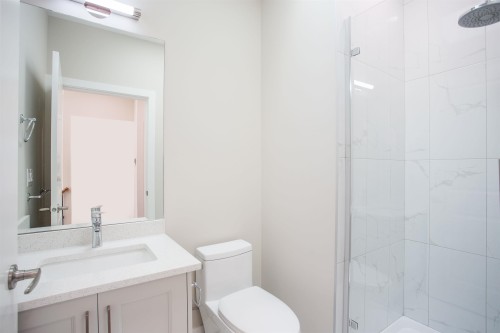 2028 42Nd Avenue E, Vancouver, BC 