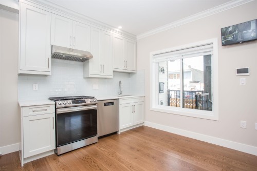 2028 42Nd Avenue E, Vancouver, BC 